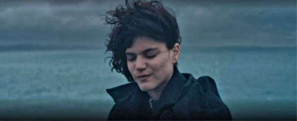 soko-the-dancer-3